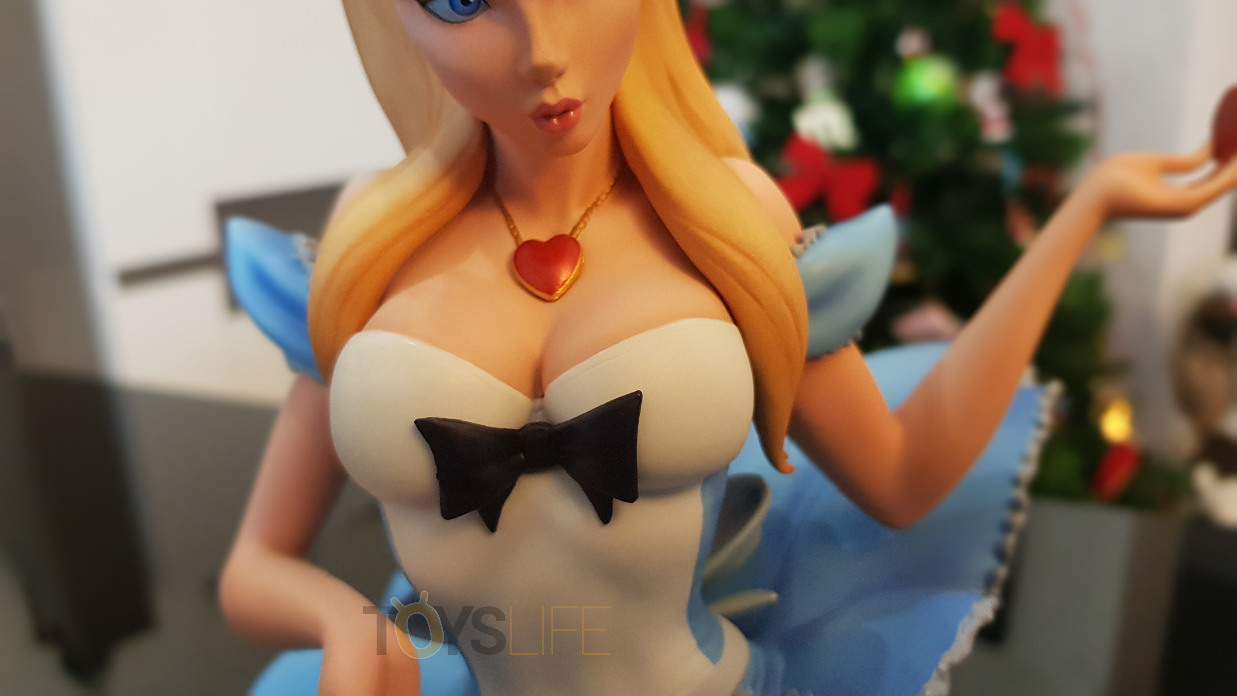 sideshow-fairytale-fantasies-jscampbell-alice-exclusive-statue-toyslife-review-12