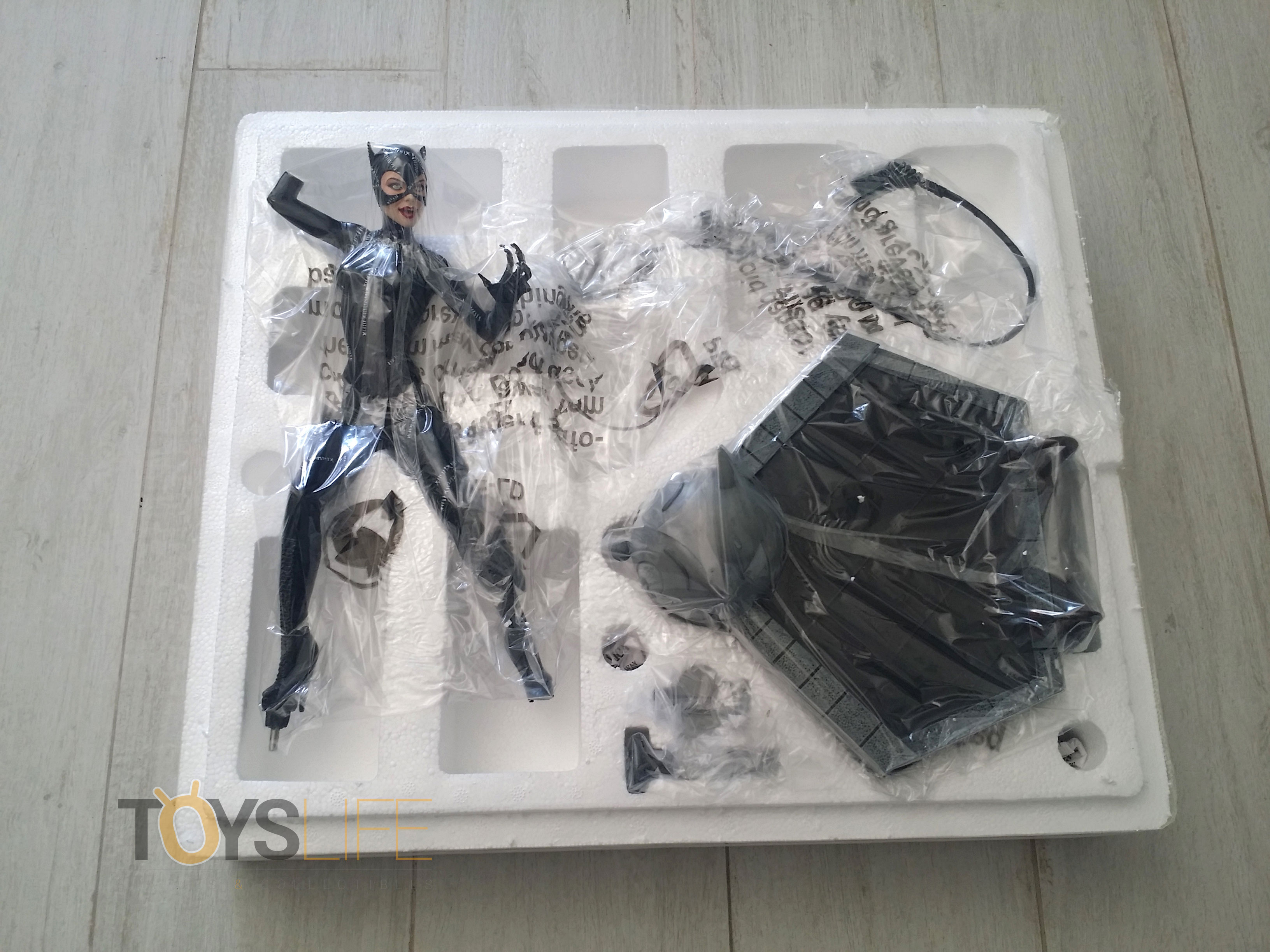 tweeterhead-catwoman-michelle-pfeiffer-maquette-toyslife-review-04