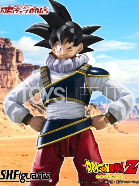 Bandai Dragon Ball Son Goku Return to the Earth S.H. Figuarts