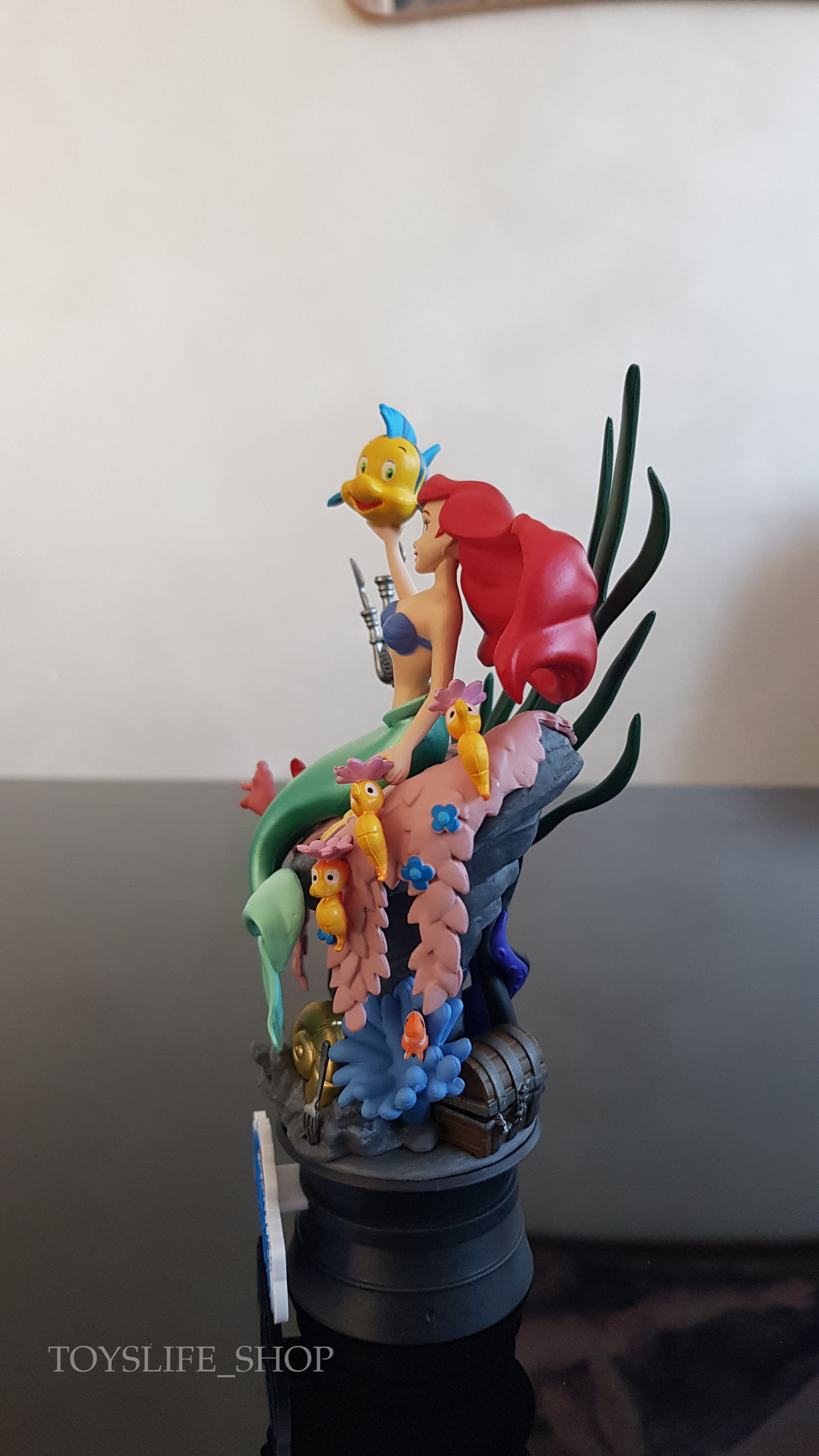 beast-kingdom-disney-the-little-mermaid-pvc-statue-toyslife-review-04
