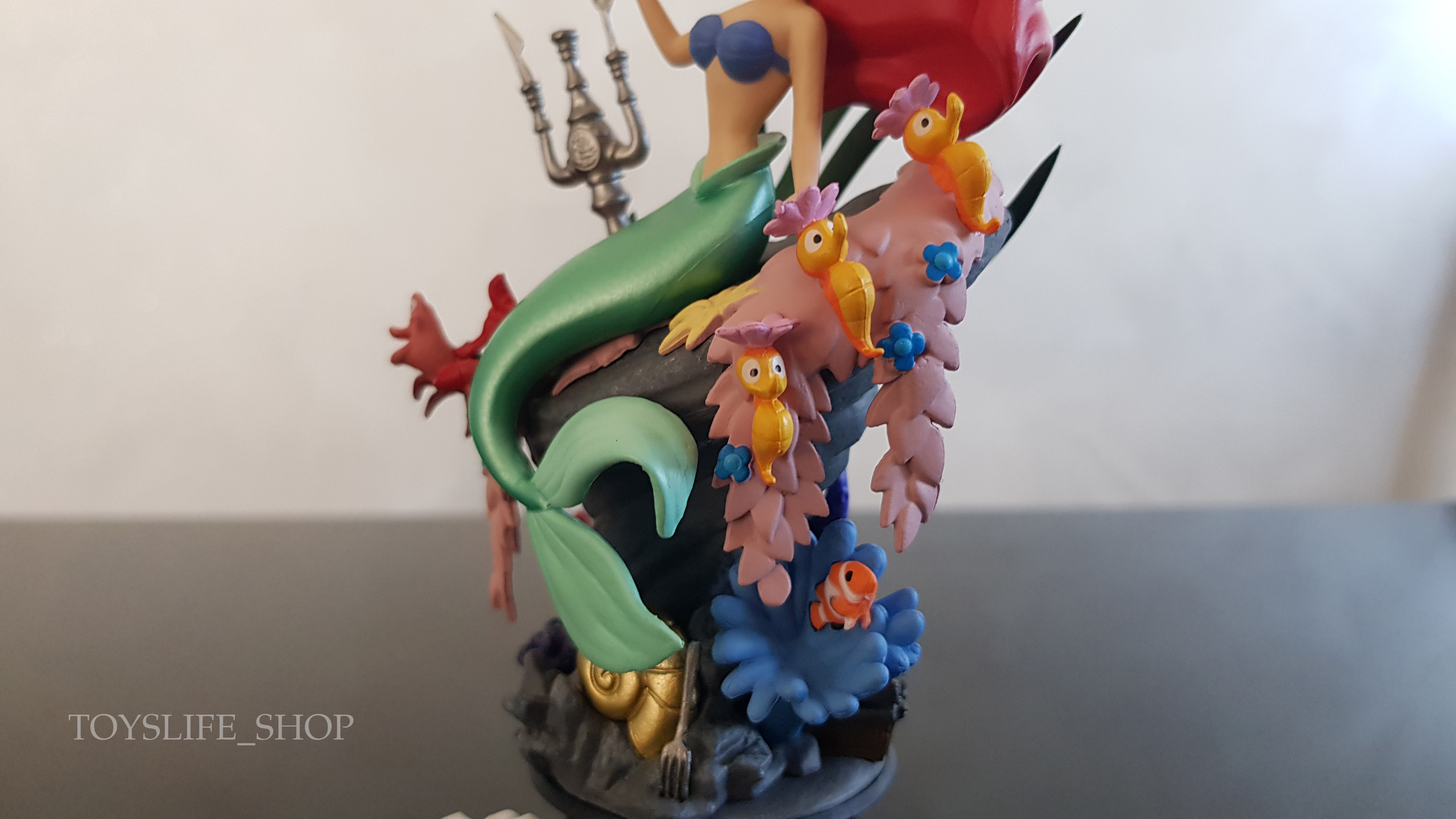 beast-kingdom-disney-the-little-mermaid-pvc-statue-toyslife-review-07