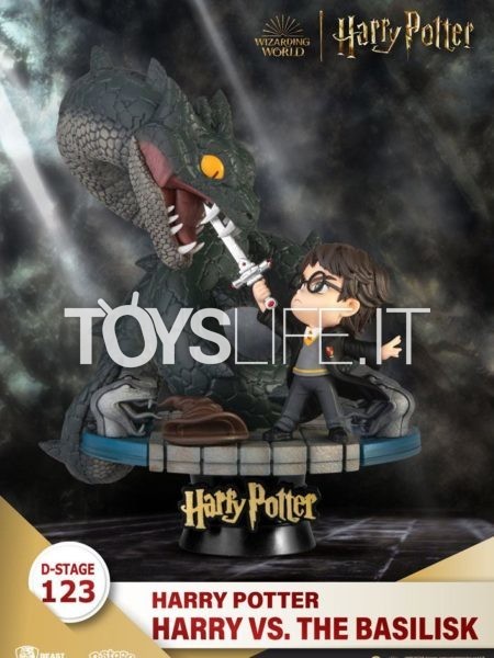 Beast Kingdom Toys Harry Potter Harry vs The Basilisk Pvc Diorama