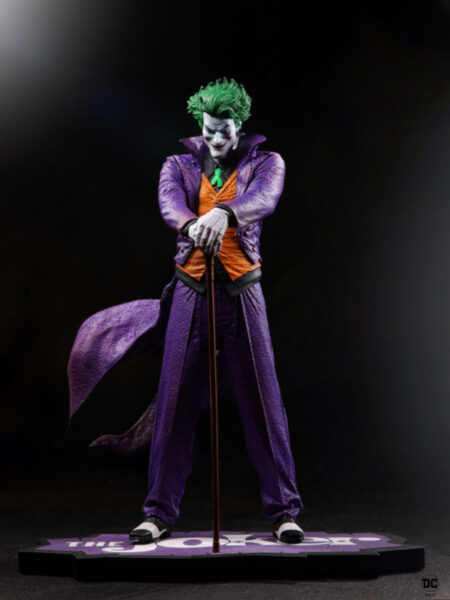 DC Direct The Joker 1:10 Statue by Guillem March