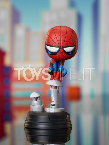 Gentle Giant Marvel Comics Spider-Man on Chimney Animated Statue By Skottie Young