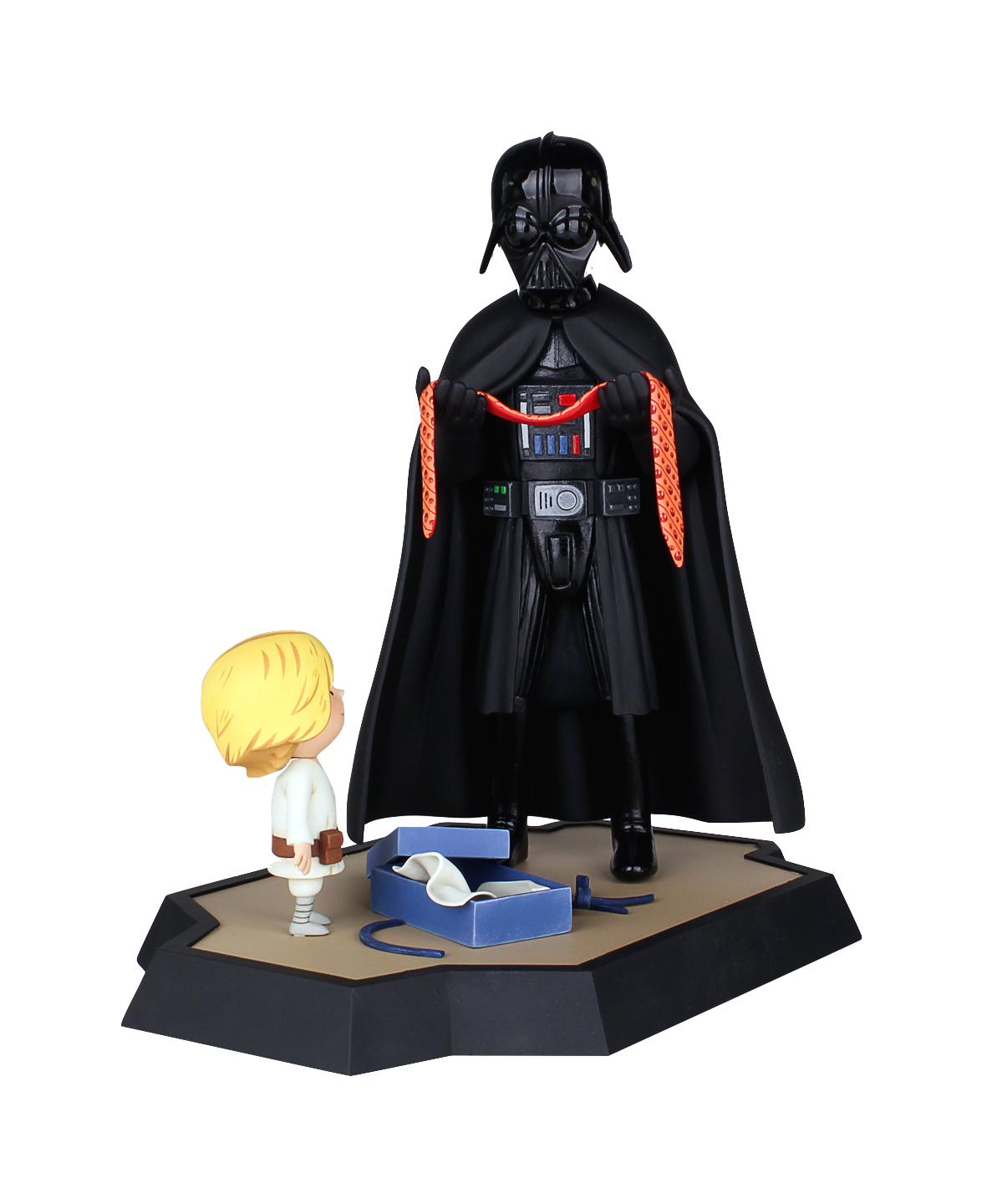 gentle-giant-vader-&-luke-maquette-exclusive-toyslife