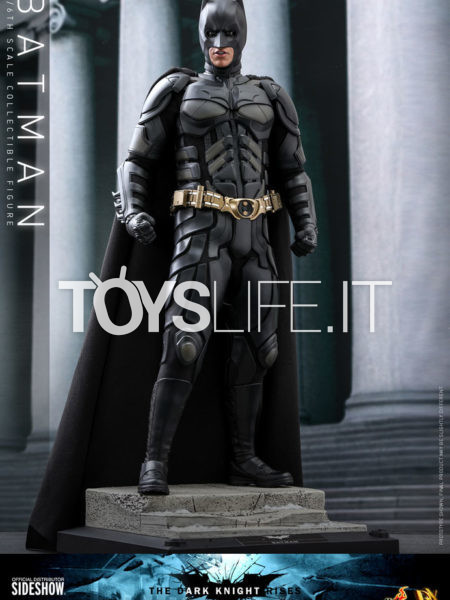 Hot Toys The Dark Knight Rises Batman 1:6 Figure