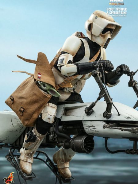 Hot toys Star Wars The Mandalorian Scout Trooper and Speeder Bike 1:6 Set