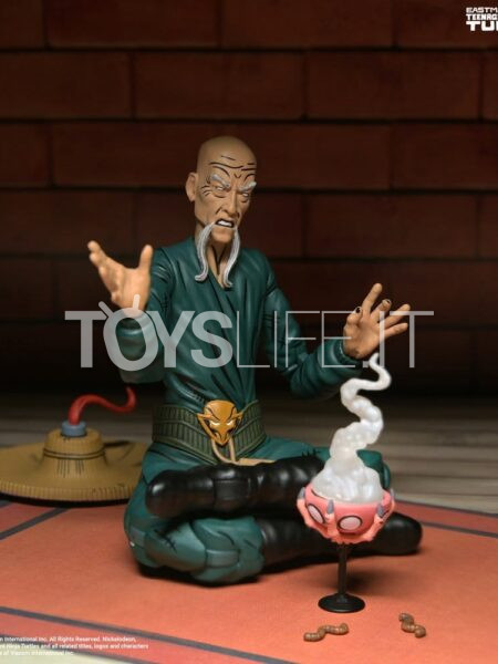 neca-teenage-mutant-ninja-turtles-mirage-comics-foot-mystic-mashima-figure-toyslife-icon