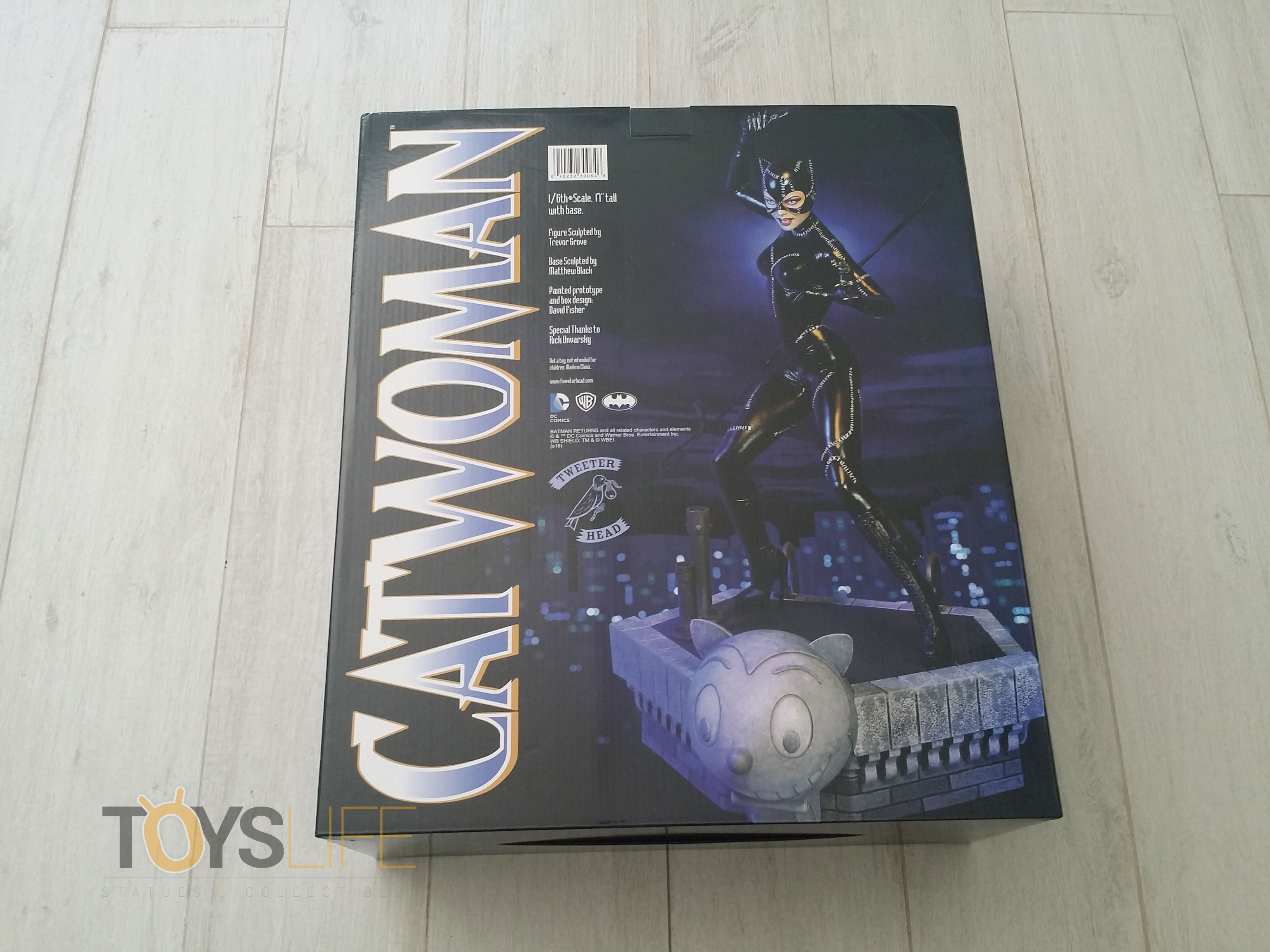 tweeterhead-catwoman-michelle-pfeiffer-maquette-toyslife-review-03